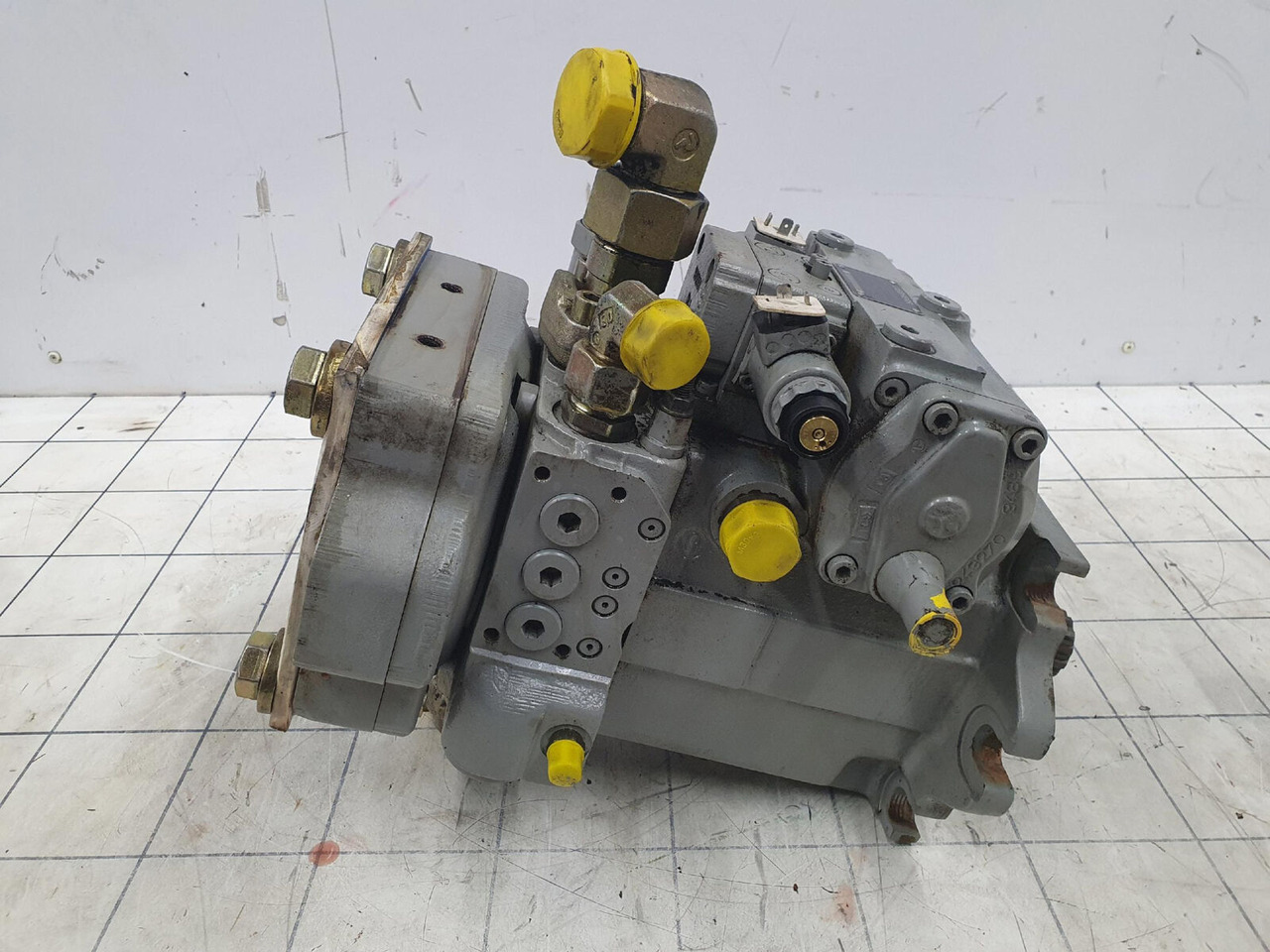 Liebherr LTM 1250-6.1 VARIABLE PUMP A4VG 90cm³/U - משאבה הידרולית עבור עגורן נייד: תמונה 2 Liebherr LTM 1250-6.1 VARIABLE PUMP A4VG 90cm³/U - משאבה הידרולית עבור עגורן נייד: תמונה 2