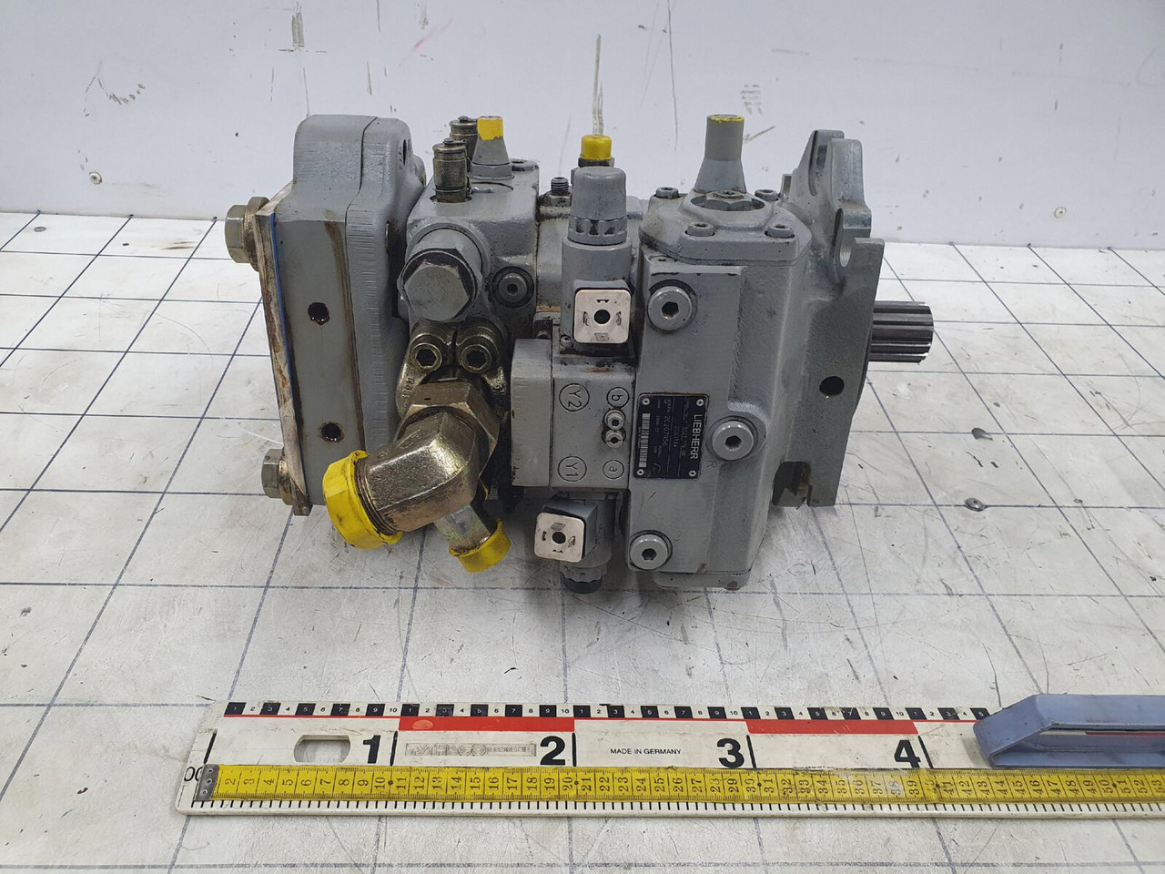 Liebherr LTM 1250-6.1 VARIABLE PUMP A4VG 90cm³/U - משאבה הידרולית עבור עגורן נייד: תמונה 1 Liebherr LTM 1250-6.1 VARIABLE PUMP A4VG 90cm³/U - משאבה הידרולית עבור עגורן נייד: תמונה 1