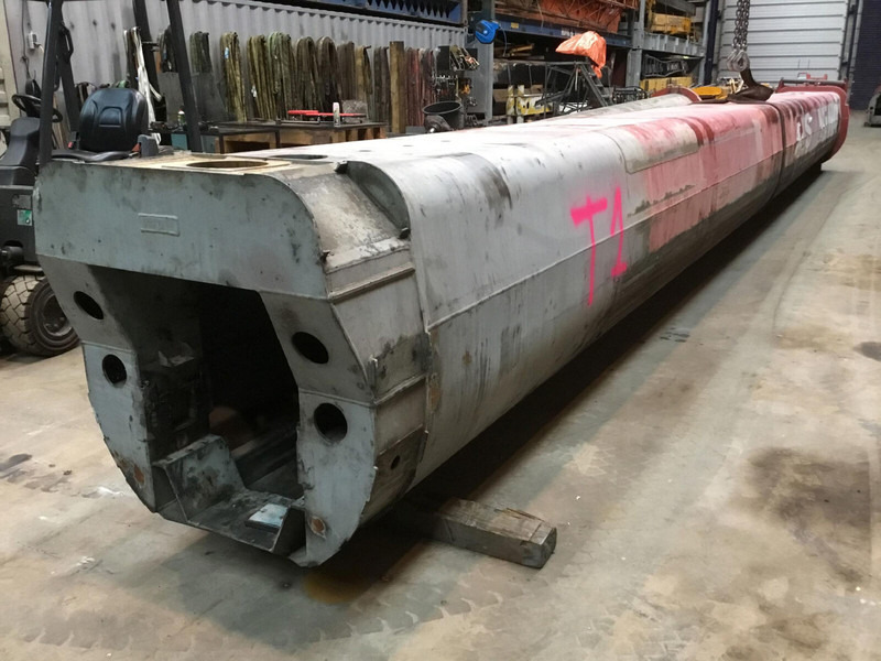 Liebherr LTM 1250-6.1 telescopic section 1 - גוף וחלק חיצוני עבור עגורן: תמונה 4 Liebherr LTM 1250-6.1 telescopic section 1 - גוף וחלק חיצוני עבור עגורן: תמונה 4