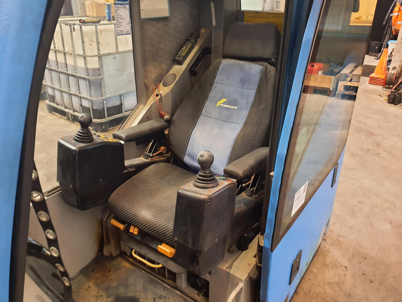 Liebherr LTM 1400-7.1 upper cabin - תא עבור עגורן נייד: תמונה 5 Liebherr LTM 1400-7.1 upper cabin - תא עבור עגורן נייד: תמונה 5