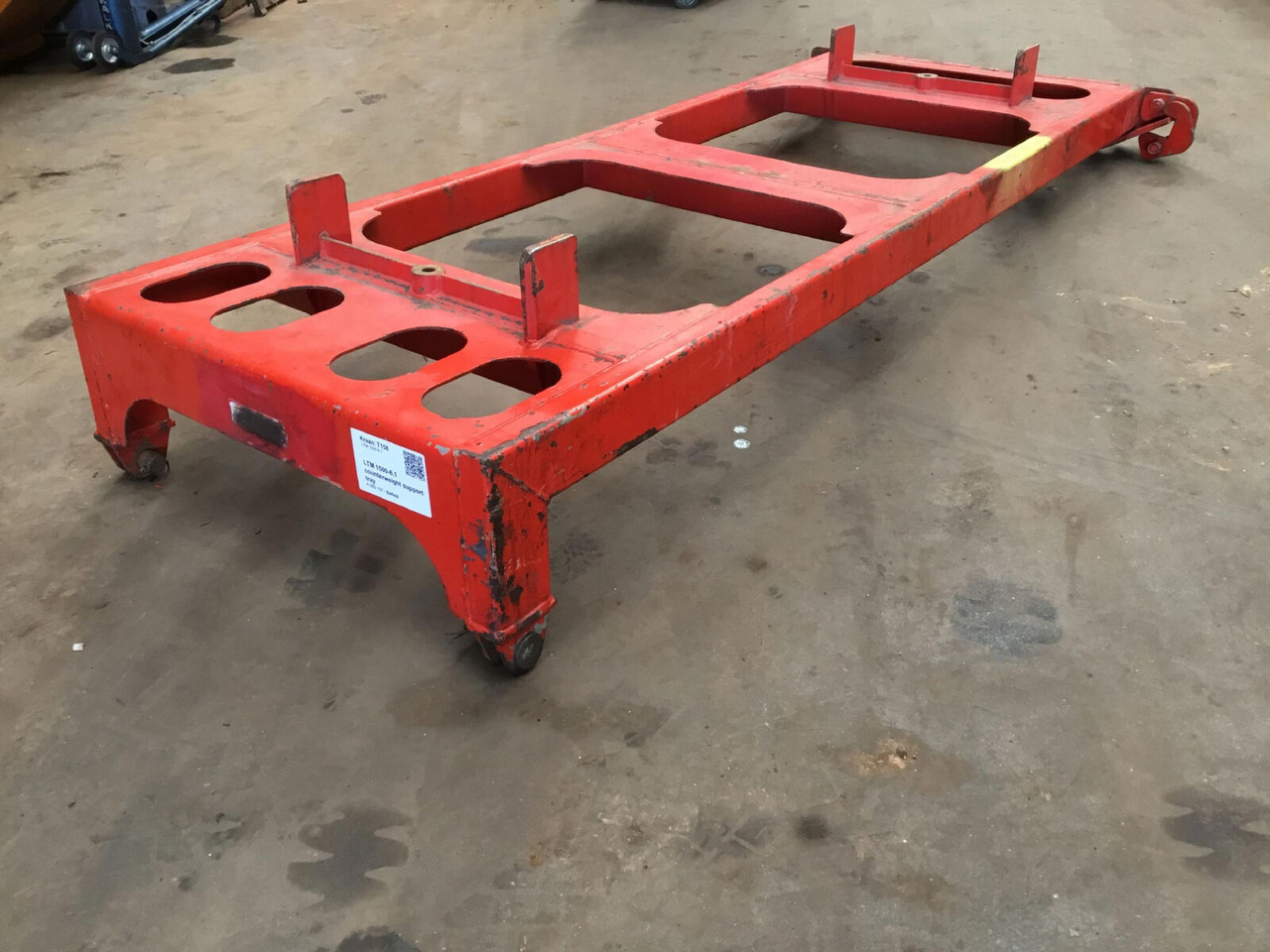 Liebherr LTM 1500-8.1 counterweight support tray - גוף וחלק חיצוני עבור עגורן נייד: תמונה 2 Liebherr LTM 1500-8.1 counterweight support tray - גוף וחלק חיצוני עבור עגורן נייד: תמונה 2