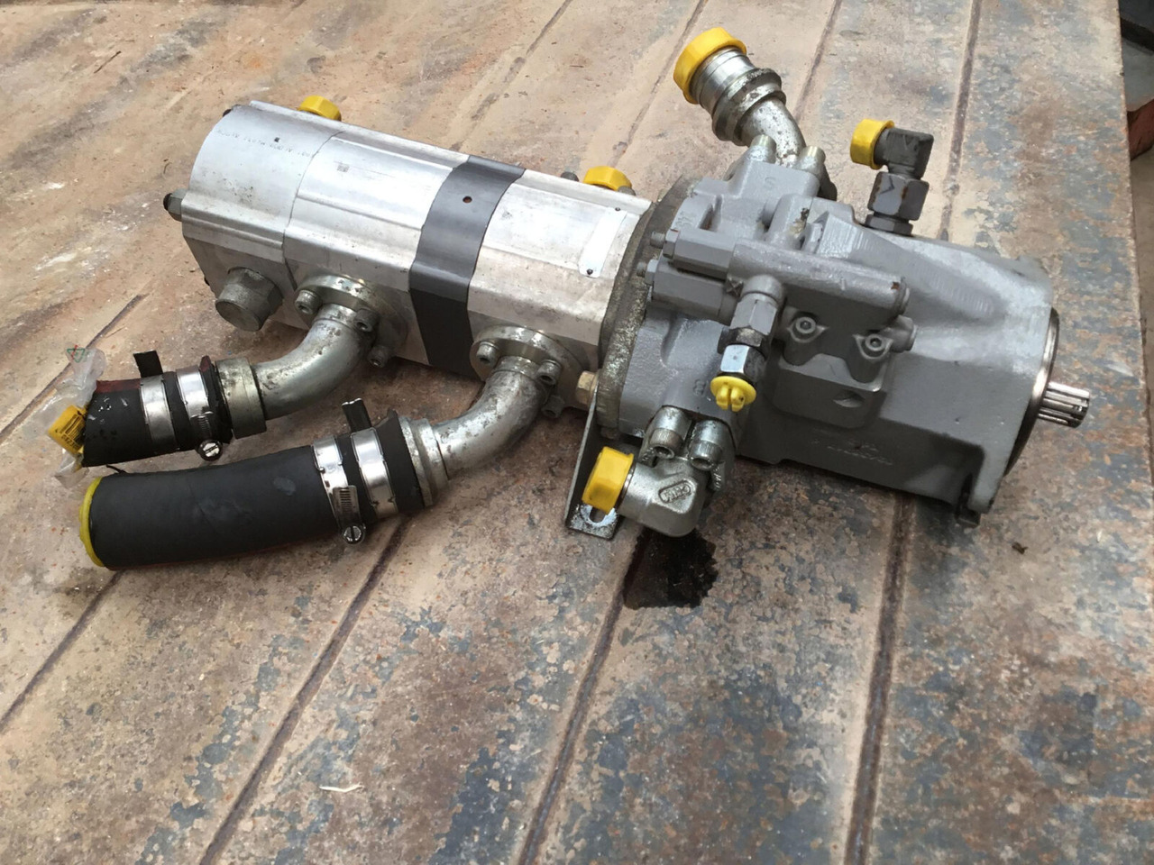 Liebherr MK 88 variable pump - משאבה הידרולית עבור עגורן נייד: תמונה 2 Liebherr MK 88 variable pump - משאבה הידרולית עבור עגורן נייד: תמונה 2