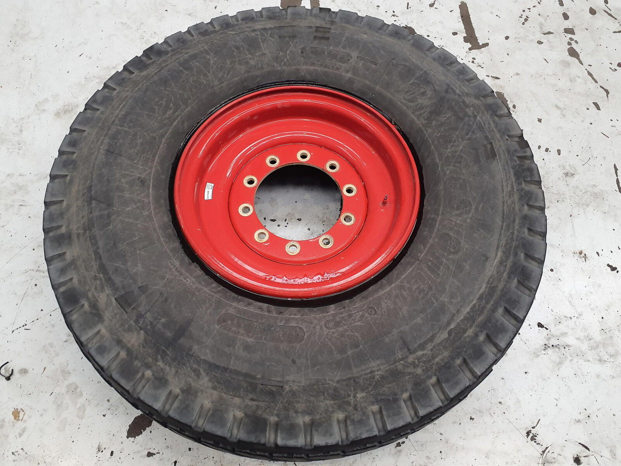 Liebherr Wheel 445/95R25 10 12 1p - חבילת גלגלים וצמיגים עבור עגורן: תמונה 2 Liebherr Wheel 445/95R25 10 12 1p - חבילת גלגלים וצמיגים עבור עגורן: תמונה 2