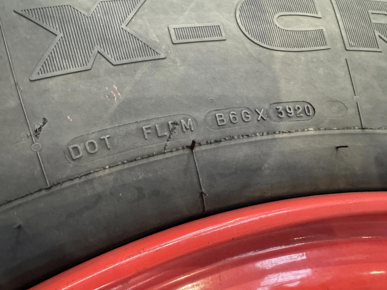 Liebherr Wheel 445/95R25 10 12 1p - חבילת גלגלים וצמיגים עבור עגורן: תמונה 5 Liebherr Wheel 445/95R25 10 12 1p - חבילת גלגלים וצמיגים עבור עגורן: תמונה 5