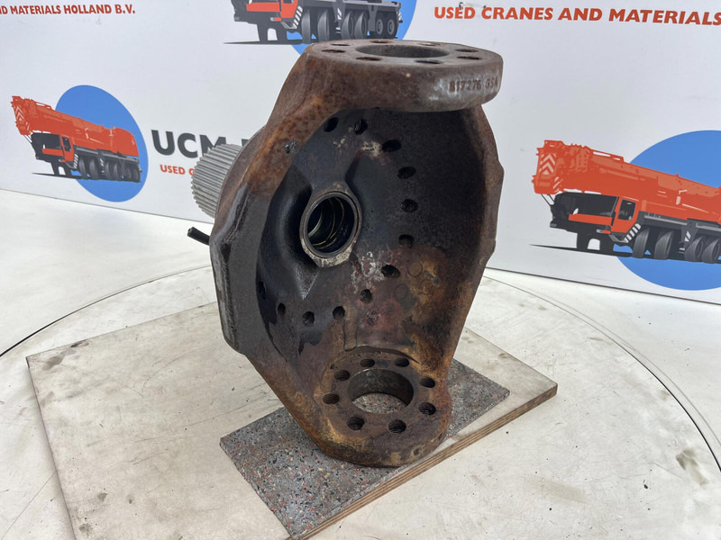 PPM ATT 600 Steering knuckle 16 holes axle 2 - מפרק היגוי עבור עגורן: תמונה 4 PPM ATT 600 Steering knuckle 16 holes axle 2 - מפרק היגוי עבור עגורן: תמונה 4