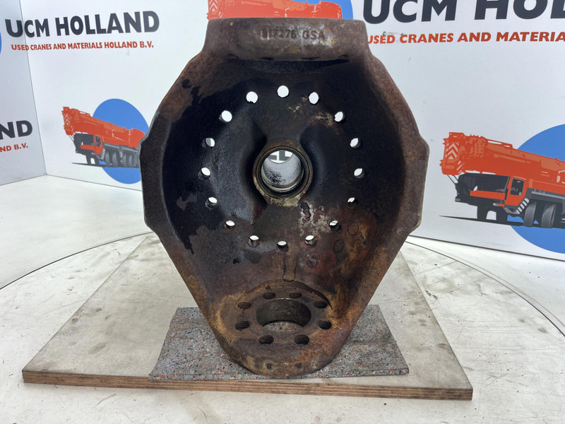 PPM ATT 600 Steering knuckle 16 holes axle 2 - מפרק היגוי עבור עגורן: תמונה 5 PPM ATT 600 Steering knuckle 16 holes axle 2 - מפרק היגוי עבור עגורן: תמונה 5
