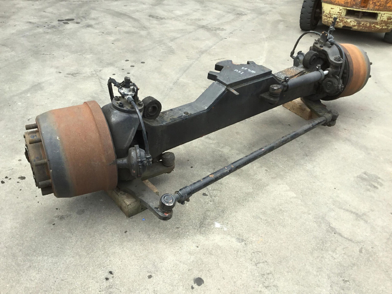 Spierings SK 477 axle 1 - סרן וחלקים עבור עגורן נייד: תמונה 3 Spierings SK 477 axle 1 - סרן וחלקים עבור עגורן נייד: תמונה 3