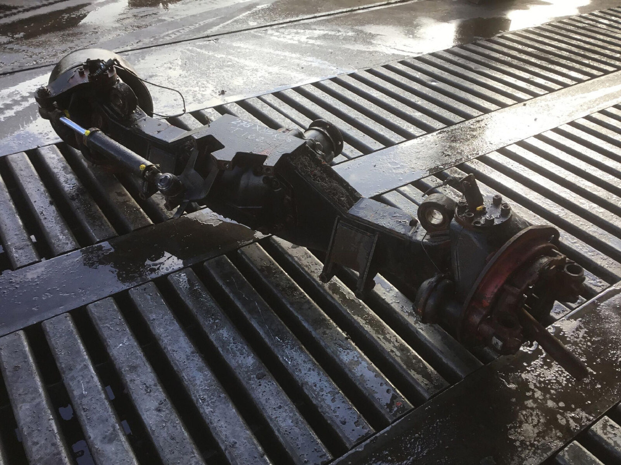 Spierings SK 477 axle 2 - סרן וחלקים עבור עגורן נייד: תמונה 4 Spierings SK 477 axle 2 - סרן וחלקים עבור עגורן נייד: תמונה 4
