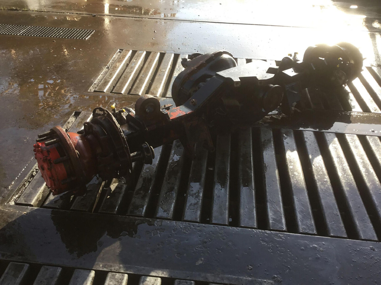 Spierings SK 477 axle 3 - סרן וחלקים עבור עגורן נייד: תמונה 3 Spierings SK 477 axle 3 - סרן וחלקים עבור עגורן נייד: תמונה 3
