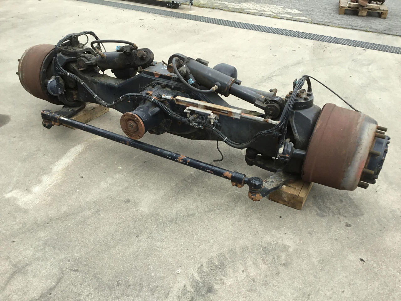 Spierings SK 477 axle 4 - סרן וחלקים עבור עגורן נייד: תמונה 3 Spierings SK 477 axle 4 - סרן וחלקים עבור עגורן נייד: תמונה 3