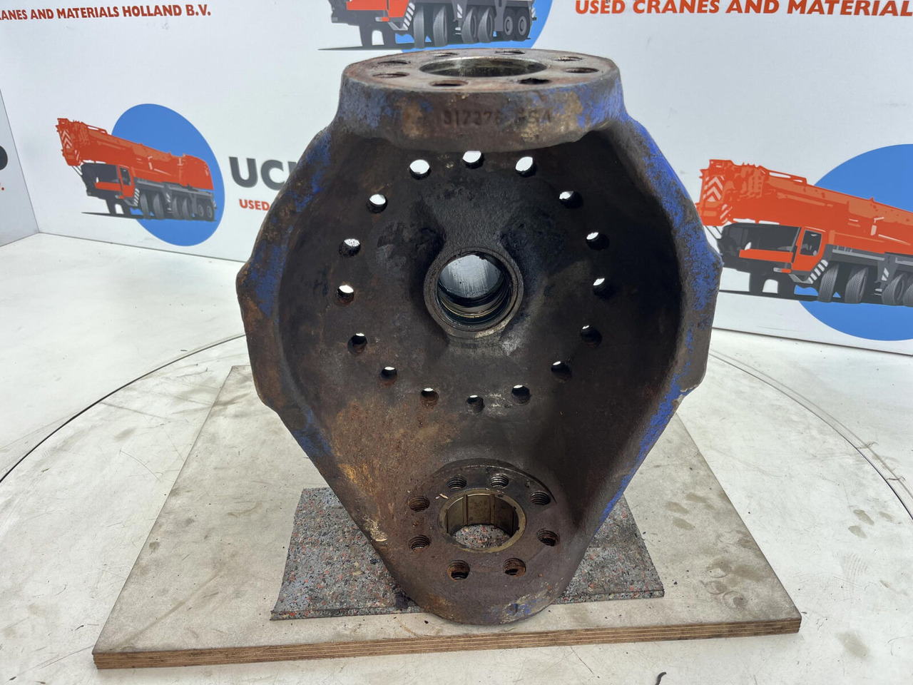 Terex AC 155, AC 205 Steering knuckle 16 holes - מפרק היגוי עבור עגורן נייד: תמונה 5 Terex AC 155, AC 205 Steering knuckle 16 holes - מפרק היגוי עבור עגורן נייד: תמונה 5