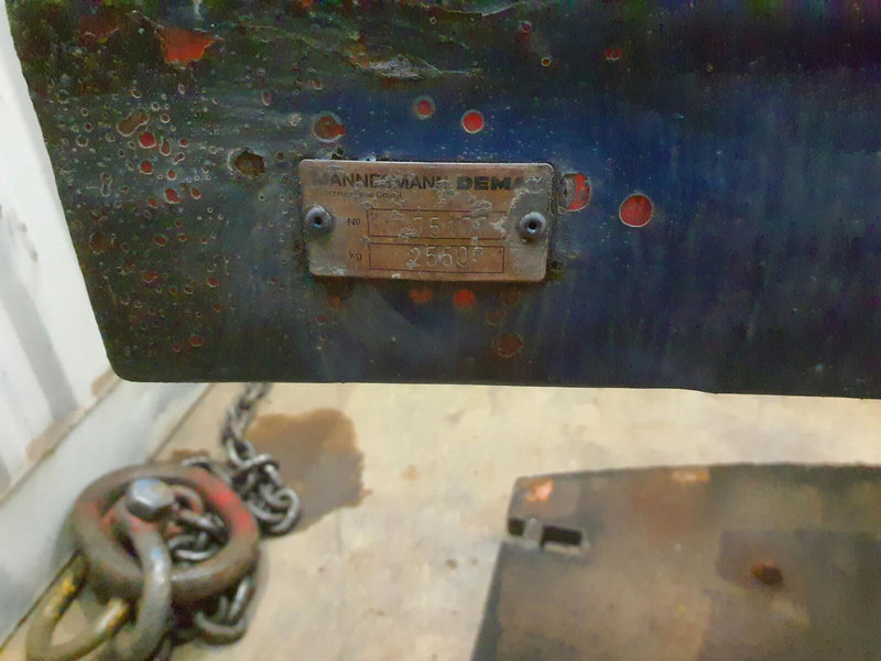 Terex AC 205 Counterweight 2,55 ton - משקל נגד עבור מכונת בנייה: תמונה 5 Terex AC 205 Counterweight 2,55 ton - משקל נגד עבור מכונת בנייה: תמונה 5