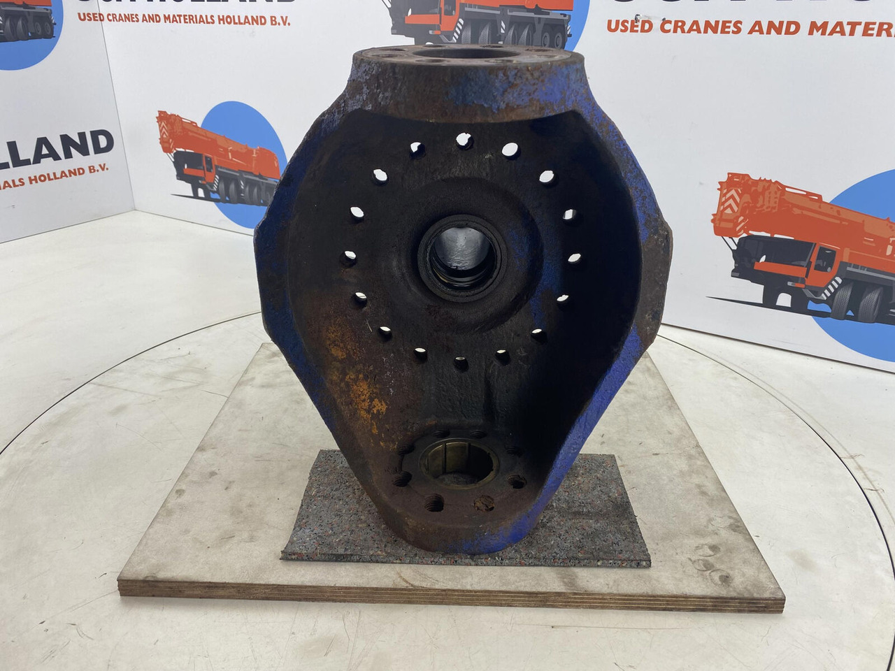 Terex AC 205 Steering knuckle 16 holes - מפרק היגוי עבור עגורן נייד: תמונה 5 Terex AC 205 Steering knuckle 16 holes - מפרק היגוי עבור עגורן נייד: תמונה 5