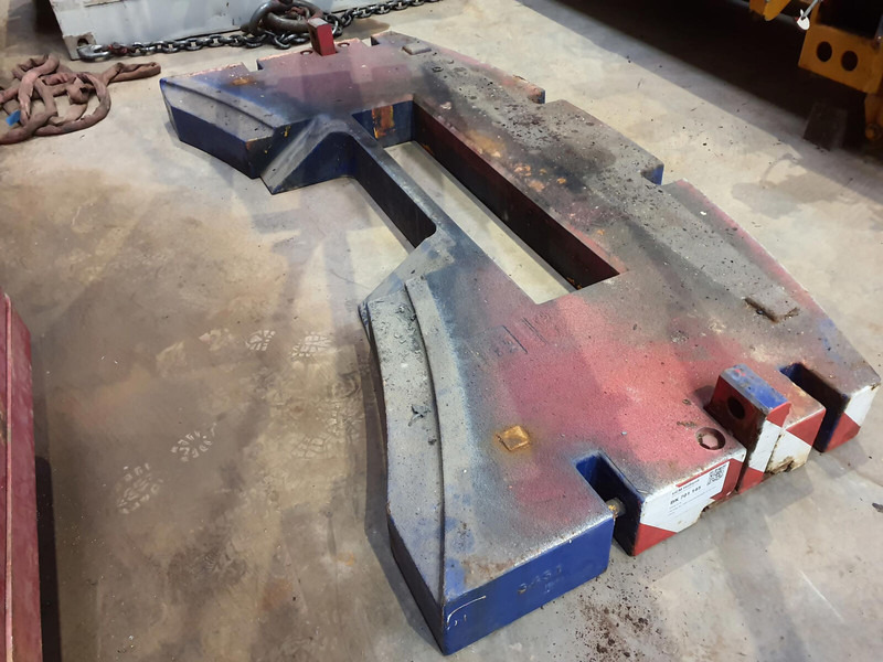 Terex AC 205 counterweight 3,45 ton - משקל נגד עבור מכונת בנייה: תמונה 2 Terex AC 205 counterweight 3,45 ton - משקל נגד עבור מכונת בנייה: תמונה 2