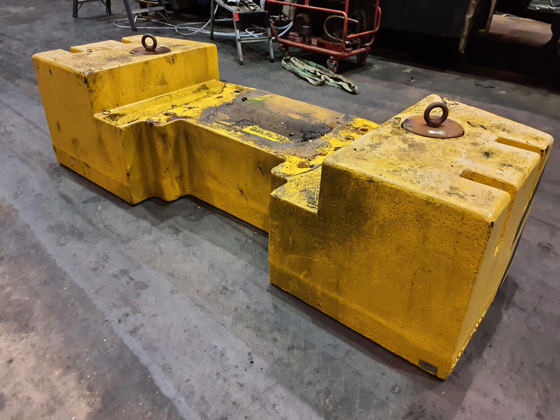 Terex AC 50-1 counterweight 7450kg - משקל נגד עבור מכונת בנייה: תמונה 4 Terex AC 50-1 counterweight 7450kg - משקל נגד עבור מכונת בנייה: תמונה 4