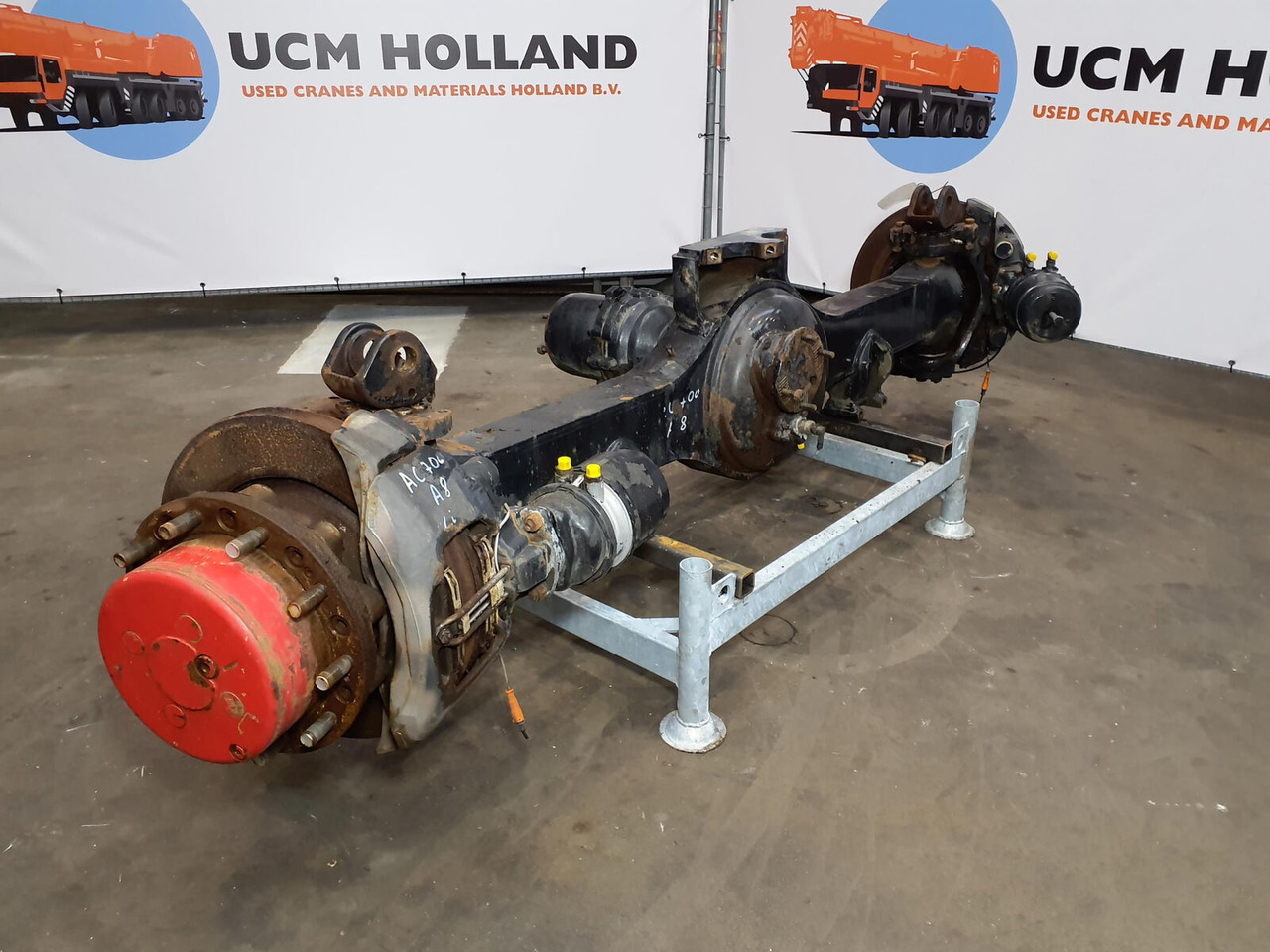 Terex AC 700 Axle 8 - סרן וחלקים עבור עגורן נייד: תמונה 2 Terex AC 700 Axle 8 - סרן וחלקים עבור עגורן נייד: תמונה 2