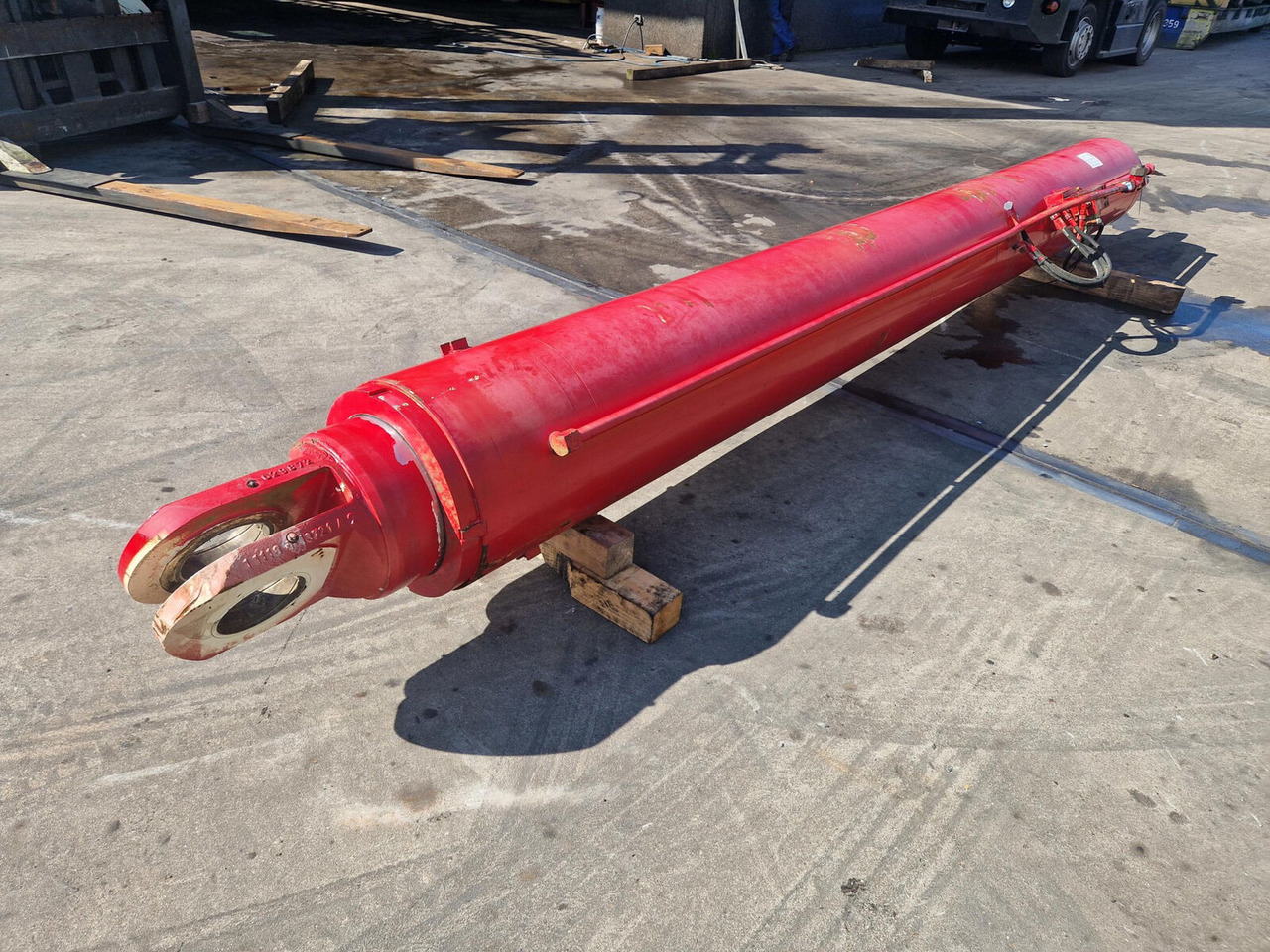 Terex AC 700 LUFFING CYLINDER right - צילינדר הידרולי עבור עגורן נייד: תמונה 4 Terex AC 700 LUFFING CYLINDER right - צילינדר הידרולי עבור עגורן נייד: תמונה 4