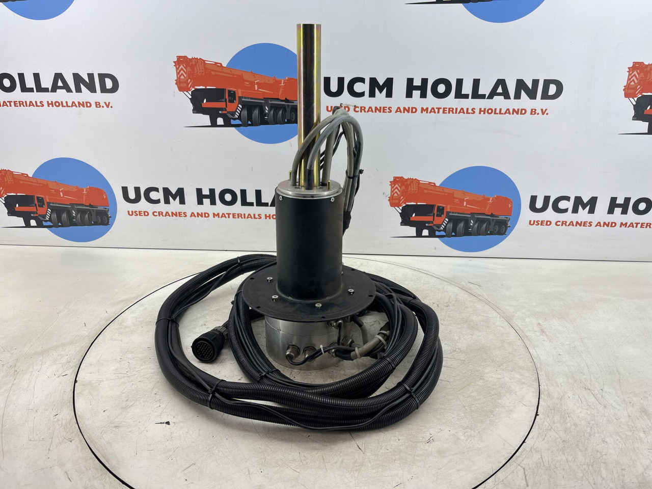 Terex AC slip ring assy - מערכת חשמל עבור עגורן: תמונה 4 Terex AC slip ring assy - מערכת חשמל עבור עגורן: תמונה 4