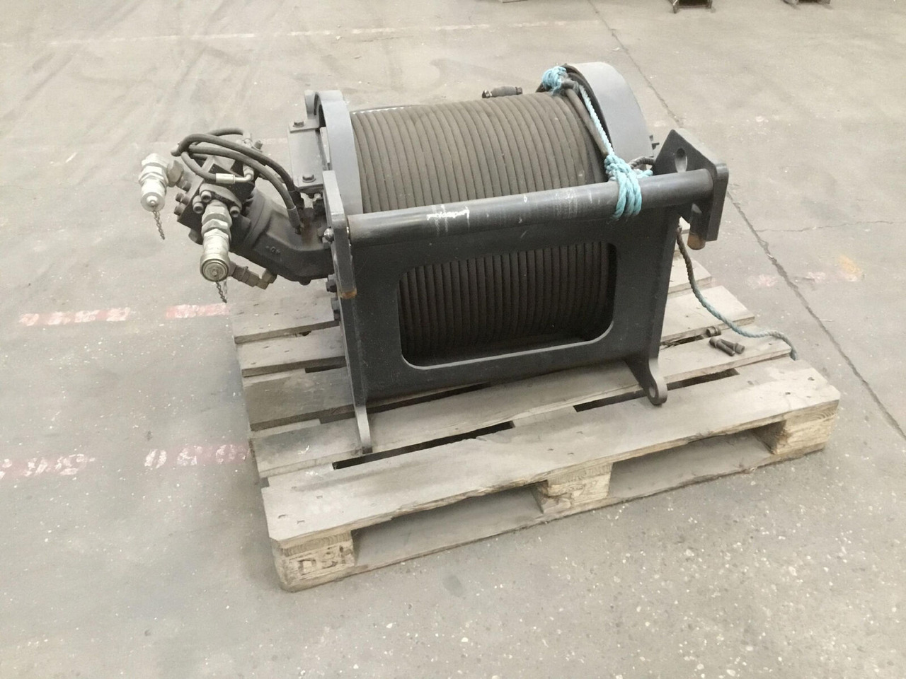 Terex Demag AC55-L winch - כננת עבור עגורן נייד: תמונה 5 Terex Demag AC55-L winch - כננת עבור עגורן נייד: תמונה 5