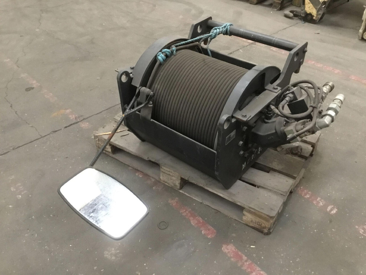 Terex Demag AC55-L winch - כננת עבור עגורן נייד: תמונה 2 Terex Demag AC55-L winch - כננת עבור עגורן נייד: תמונה 2