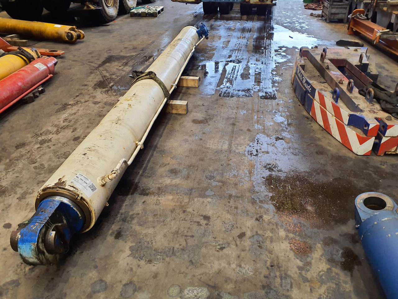 Terex HC 340 boom cylinder - צילינדר הידרולי עבור עגורן נייד: תמונה 2 Terex HC 340 boom cylinder - צילינדר הידרולי עבור עגורן נייד: תמונה 2