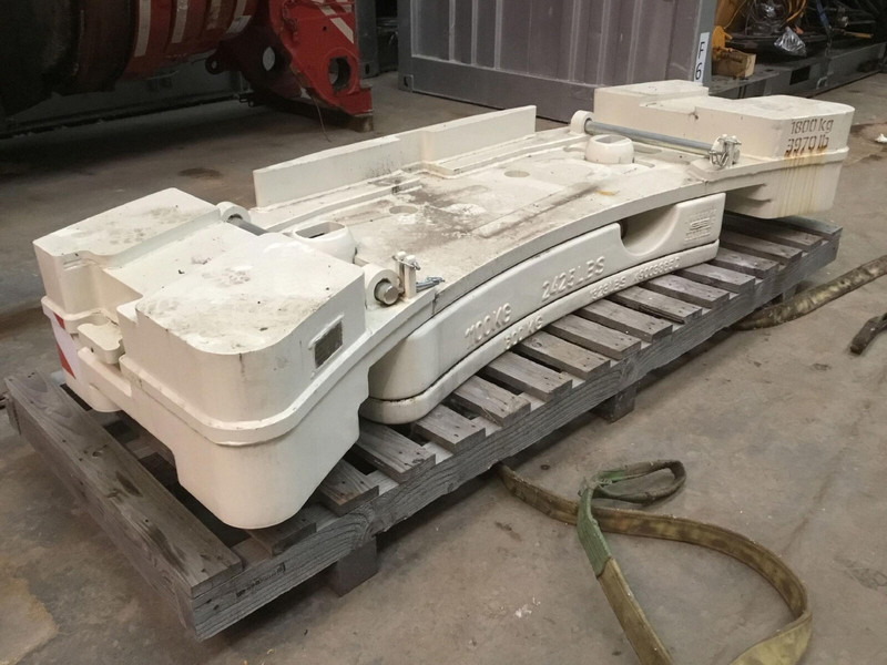 Terex Terex AC 40L counterweight 1,8 1,1 0,6 T - משקל נגד עבור מכונת בנייה: תמונה 4 Terex Terex AC 40L counterweight 1,8 1,1 0,6 T - משקל נגד עבור מכונת בנייה: תמונה 4