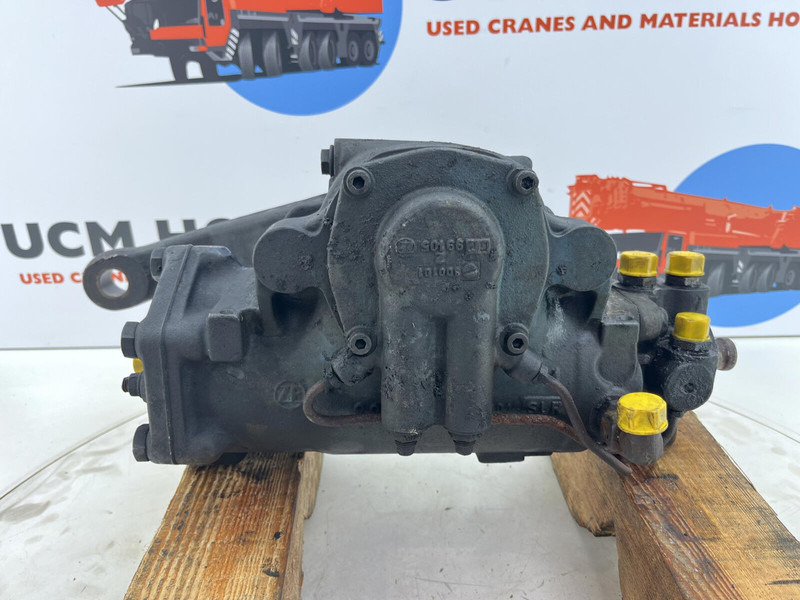 ZF LTM 1070 4.2 Steering box - עמודת היגוי עבור עגורן: תמונה 5 ZF LTM 1070 4.2 Steering box - עמודת היגוי עבור עגורן: תמונה 5