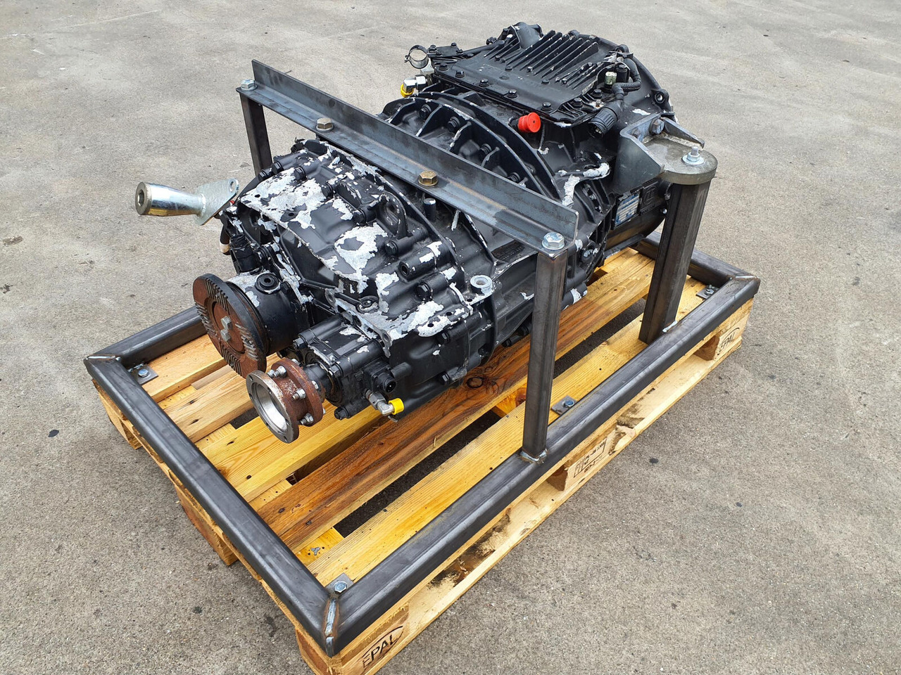 ZF Terex challenger 3160 Gearbox ZF astronic MID 12 AS 1625 SO - תיבת הילוכים עבור עגורן נייד: תמונה 3 ZF Terex challenger 3160 Gearbox ZF astronic MID 12 AS 1625 SO - תיבת הילוכים עבור עגורן נייד: תמונה 3