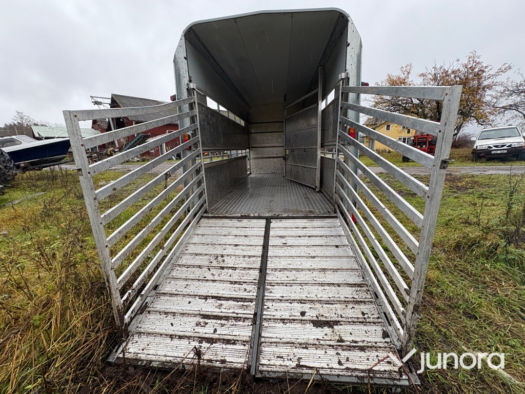 Boskapssläp - Ifor Williams - קרון נגרר להובלת בעלי חיים: תמונה 2 Boskapssläp - Ifor Williams - קרון נגרר להובלת בעלי חיים: תמונה 2