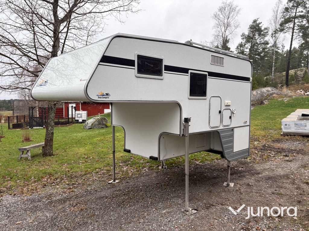 Camper - S Karosser Easy Campers EC 6 SH-2.1 SE (2022) - קרוואן נגרר: תמונה 1 Camper - S Karosser Easy Campers EC 6 SH-2.1 SE (2022) - קרוואן נגרר: תמונה 1