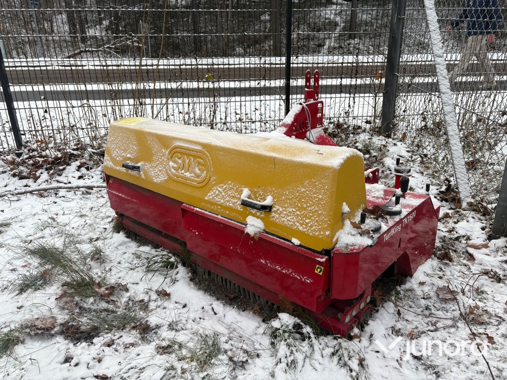 Djuprengörare - Turfking TK1500 - ציוד לגינה: תמונה 1 Djuprengörare - Turfking TK1500 - ציוד לגינה: תמונה 1