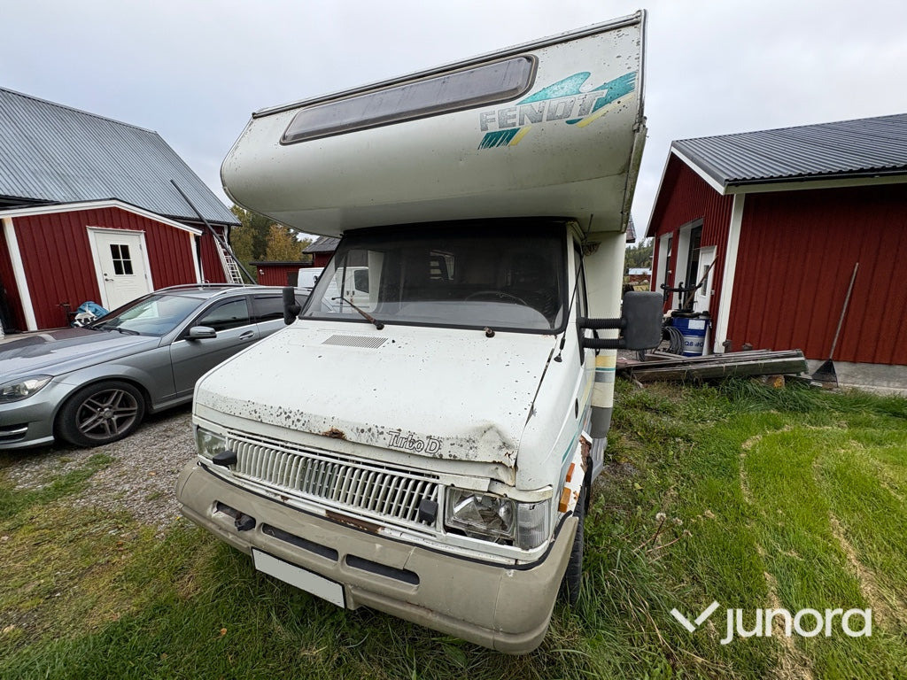 Fiat Ducato Fendt 640 SK Husbil - רכב ממונע Alcove: תמונה 2 Fiat Ducato Fendt 640 SK Husbil - רכב ממונע Alcove: תמונה 2