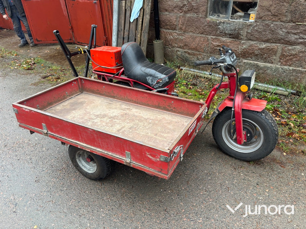 Flakmoped El - Tugger - אופנוע: תמונה 3 Flakmoped El - Tugger - אופנוע: תמונה 3