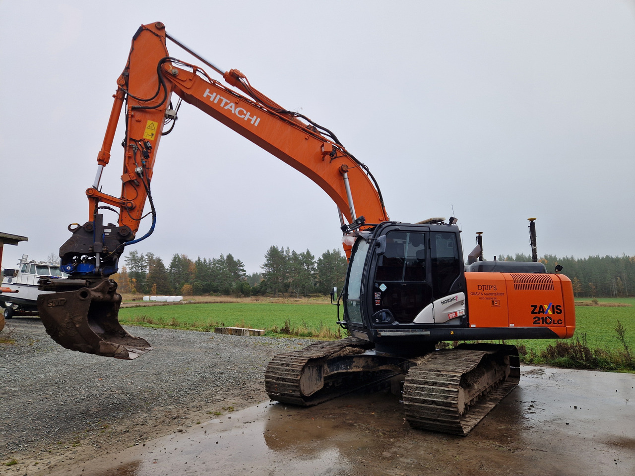 Grävmaskin - Hitachi, Zaxis 210 LC - מחפר סורק: תמונה 1 Grävmaskin - Hitachi, Zaxis 210 LC - מחפר סורק: תמונה 1