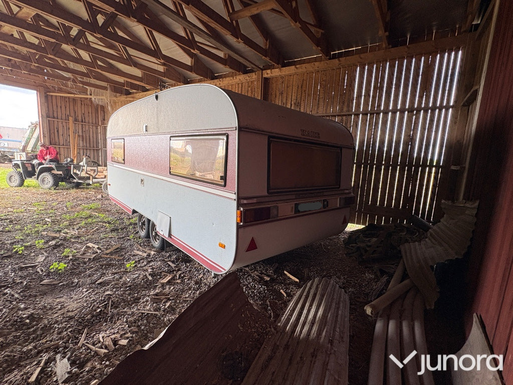 Husvagn - Kabe, Smaragd Grand Deluxe - קרוואן נגרר: תמונה 3 Husvagn - Kabe, Smaragd Grand Deluxe - קרוואן נגרר: תמונה 3