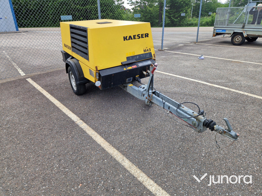 Kompressor Kaeser M43 - מדחס אוויר: תמונה 1 Kompressor Kaeser M43 - מדחס אוויר: תמונה 1