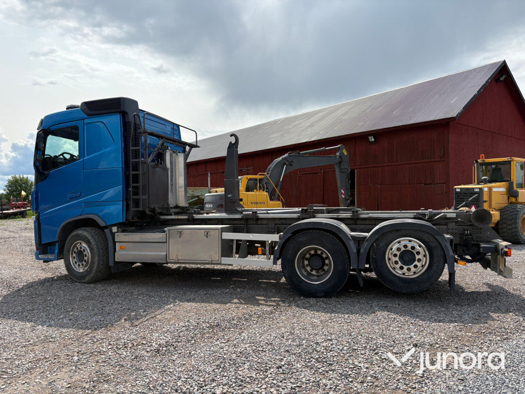 Lastväxlare Volvo FH500 - משאית הרמת וו: תמונה 5 Lastväxlare Volvo FH500 - משאית הרמת וו: תמונה 5