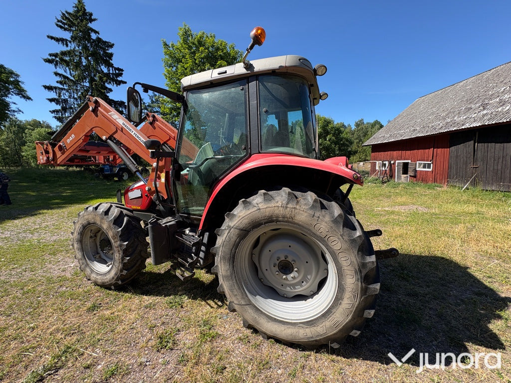 Massey Ferguson - טרקטור חקלאי: תמונה 4 Massey Ferguson - טרקטור חקלאי: תמונה 4