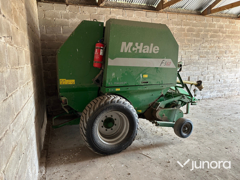 Mchale 560 F - מכונת צרור עגולה: תמונה 4 Mchale 560 F - מכונת צרור עגולה: תמונה 4