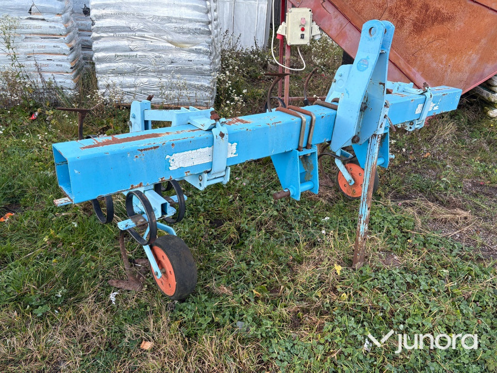 Radhacka - Monosem, Super Crop - ציוד עיבוד קרקע: תמונה 3 Radhacka - Monosem, Super Crop - ציוד עיבוד קרקע: תמונה 3