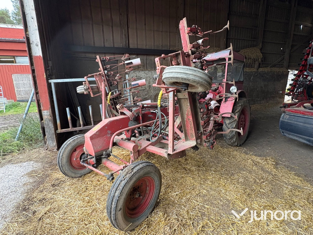 Radhacka - Volvo BM, Victor 230 - משתת: תמונה 1 Radhacka - Volvo BM, Victor 230 - משתת: תמונה 1