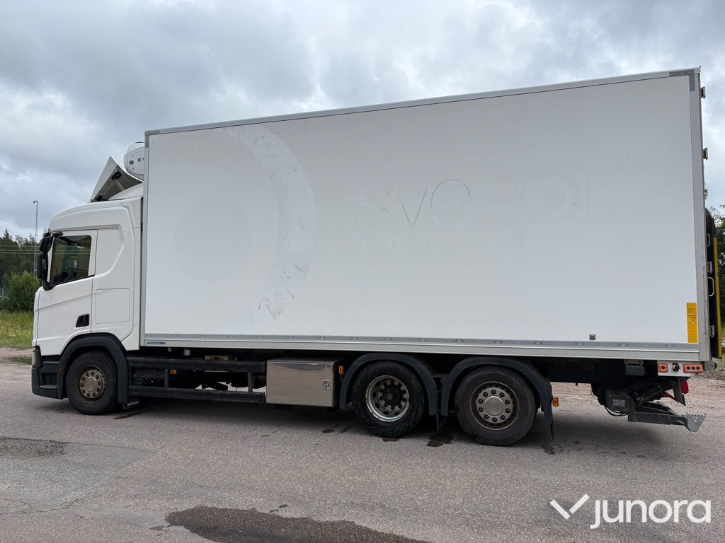 Scania R450 2019 Kyl- och Frysbil, Thermo King - משאית קירור: תמונה 3 Scania R450 2019 Kyl- och Frysbil, Thermo King - משאית קירור: תמונה 3