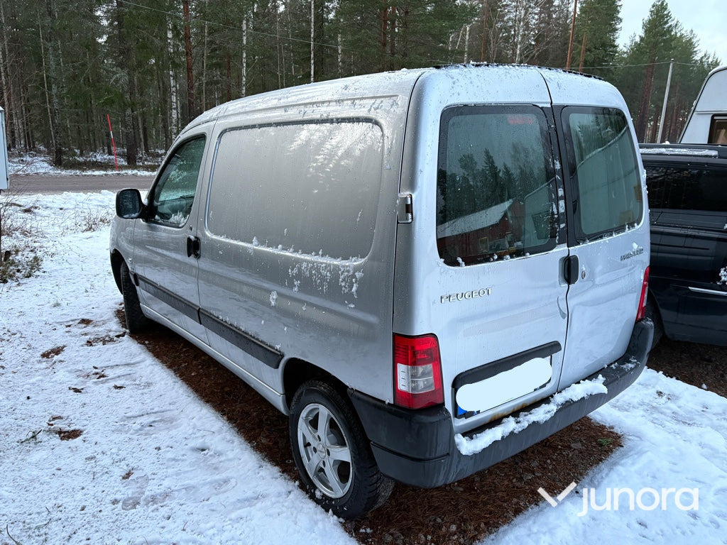 Skåpbil - Peugeot Partner 1,6hdi - כלי רכב מסחרי קטן: תמונה 3 Skåpbil - Peugeot Partner 1,6hdi - כלי רכב מסחרי קטן: תמונה 3