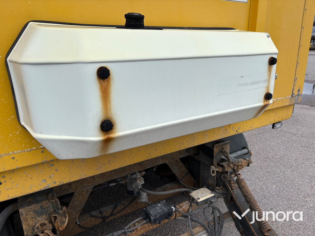 קרון נגרר בתיבה סגורה Skåpsläp - Kaupe 12.6 4UTPE: תמונה 17 קרון נגרר בתיבה סגורה Skåpsläp - Kaupe 12.6 4UTPE: תמונה 17