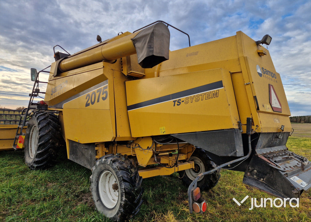 Skördetröska - Sampo Rosenlew, 2075 - מקצרת קומבינה: תמונה 3 Skördetröska - Sampo Rosenlew, 2075 - מקצרת קומבינה: תמונה 3