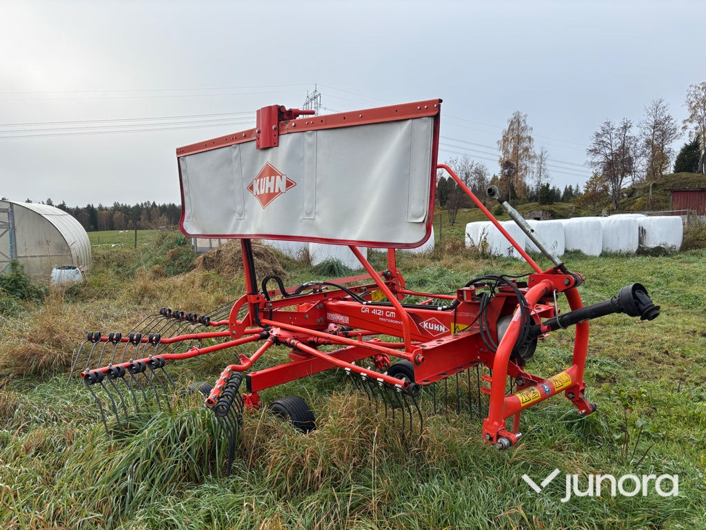 Strängläggare - Kuhn GA 4121 GM - גורף/ מגרפה: תמונה 3 Strängläggare - Kuhn GA 4121 GM - גורף/ מגרפה: תמונה 3