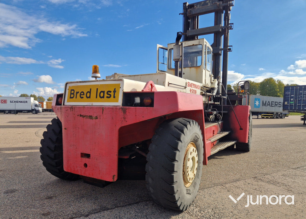 Svetruck 45120 Container Truck - מפעיל מכולות: תמונה 4 Svetruck 45120 Container Truck - מפעיל מכולות: תמונה 4