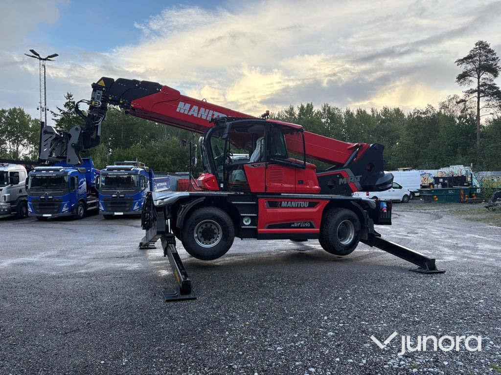 Teleskoplastare - Manitou, MRT 2570, inkl. tillbehör - מפעיל טלסקופי: תמונה 1 Teleskoplastare - Manitou, MRT 2570, inkl. tillbehör - מפעיל טלסקופי: תמונה 1