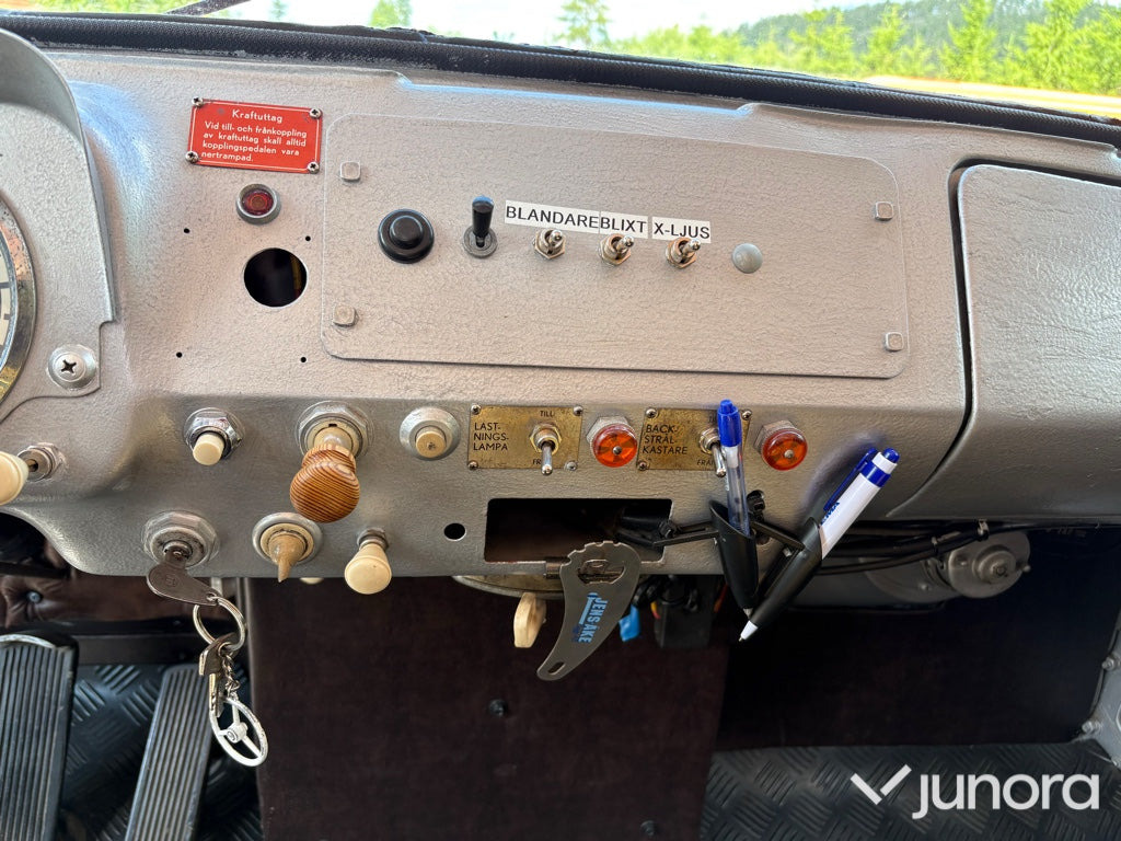 יחידת טרקטור Trailerdragare - Scania L76: תמונה 18