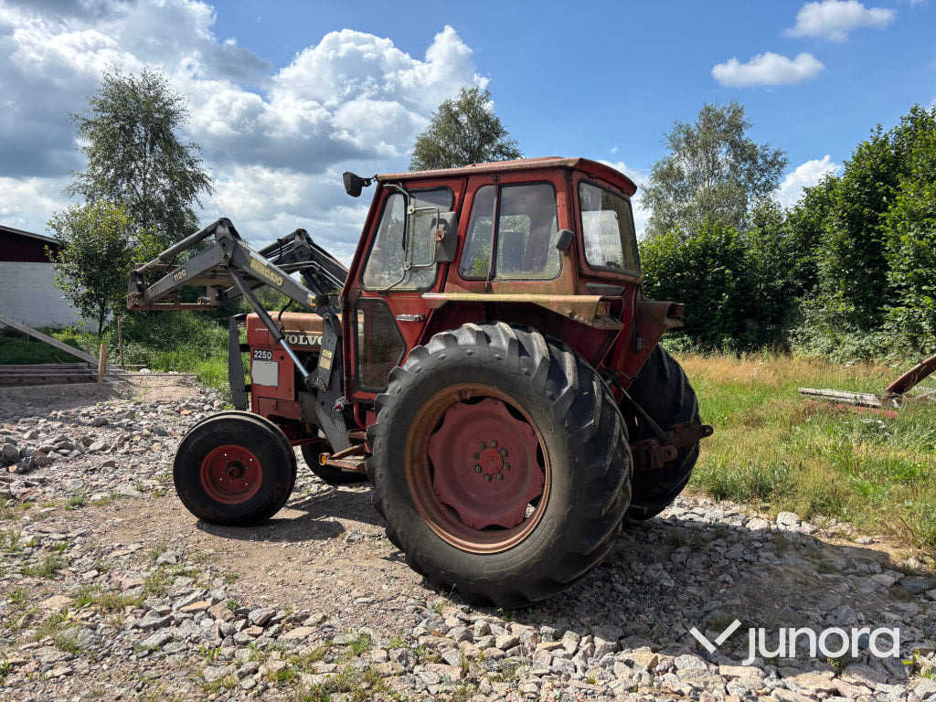 Traktor Volvo BM 2250 med lastare - טרקטור חקלאי: תמונה 4 Traktor Volvo BM 2250 med lastare - טרקטור חקלאי: תמונה 4